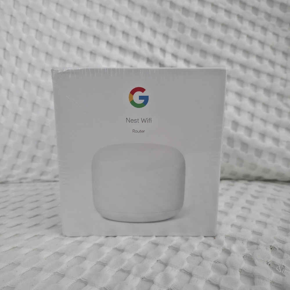 New Google Nest Wi-Fi System in White